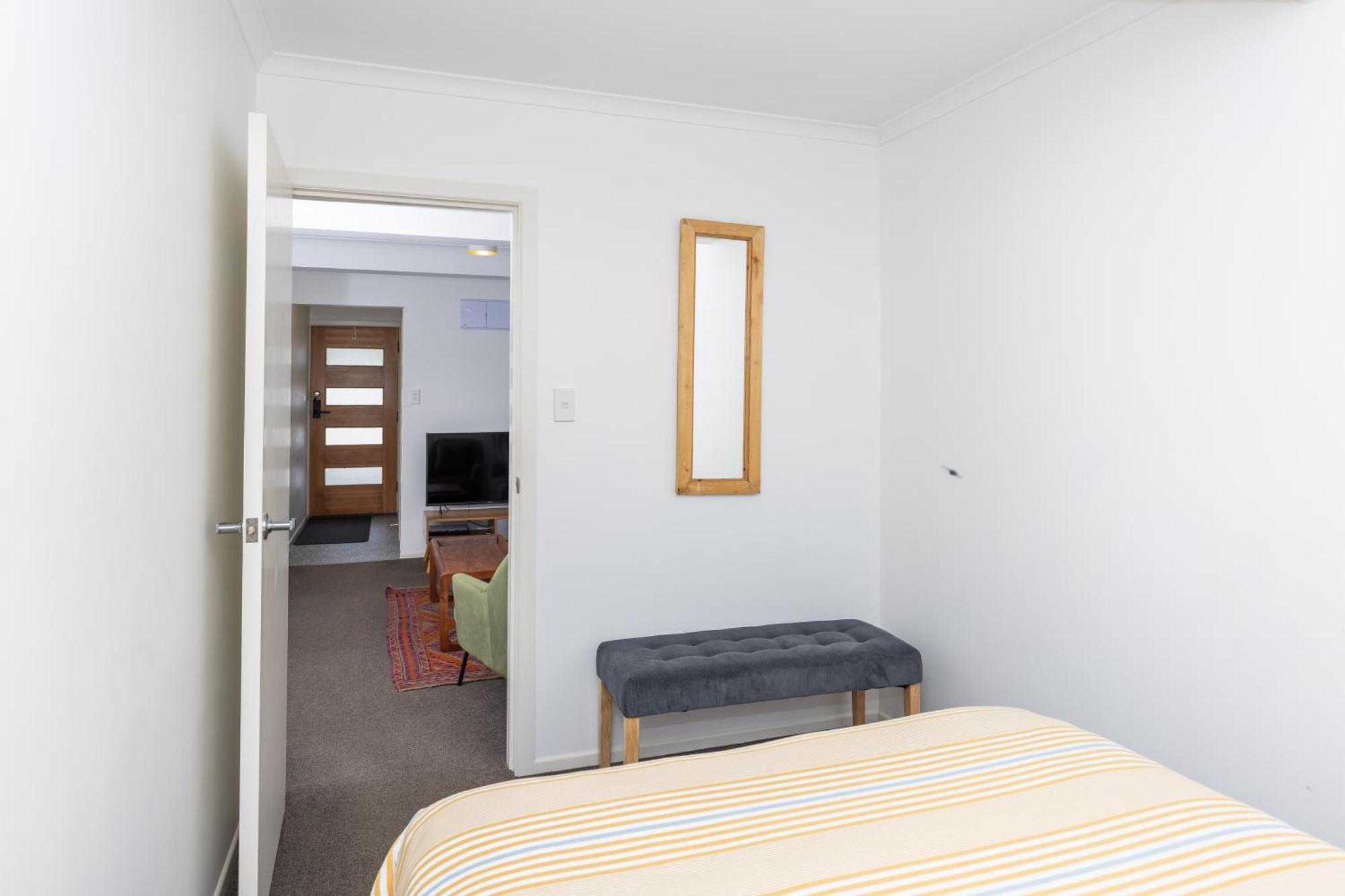 2 Bedroom Home Away From Home Near Cbd & Private Parking ハミルトン エクステリア 写真
